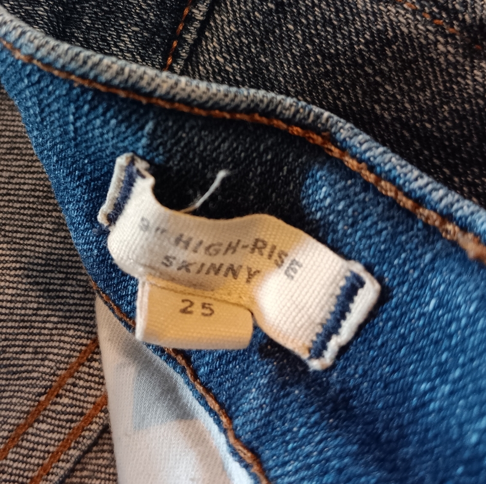 Maxwell High Rise Jeans - Picture 11 of 16